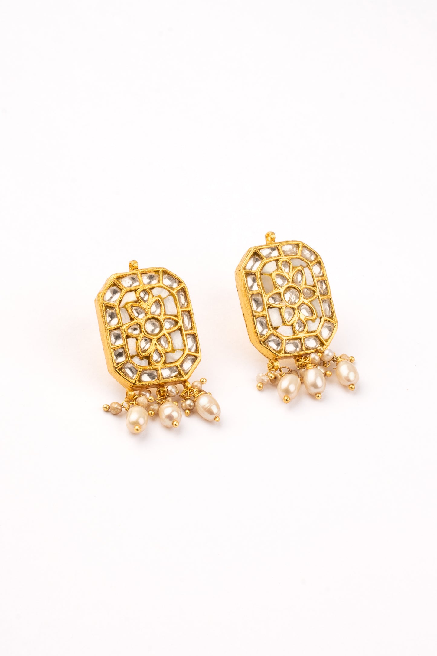 MIRABELLA PEARL EARRINGS MULTI